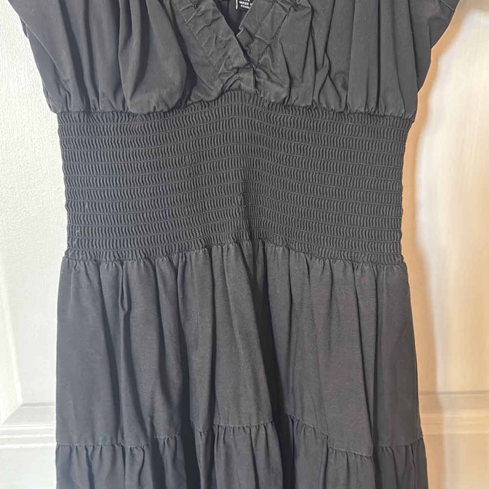 Danielle Bernstein Macy’s Elegant Black Tiered Dr… - image 4